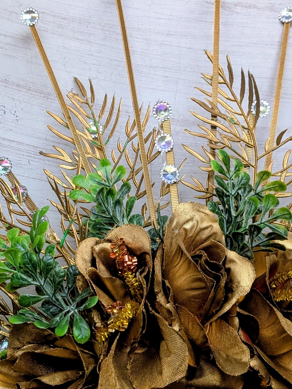 Gold Floral Goddess Headpiece - Picture 3 of 4